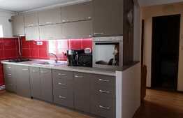 Apartament 2 camere, 55 mp, decomandat, zona strazii Bucuresti