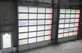 Hala moderna, la soseaua principala