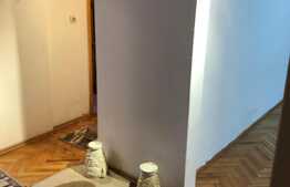 Apartament 3 camere, 64 mp, boxa, zona Primaverii