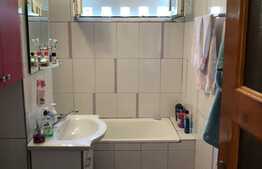 Apartament 3 camere, 64 mp, boxa, zona Primaverii