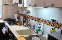 Apartament 3 camere, 64 mp, boxa, zona Primaverii