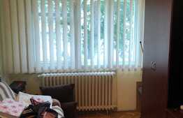 Apartament 3 camere, 64 mp, boxa, zona Primaverii