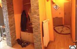 De vanzare apartament 3 camere, decomandat, loc parcare si boxa, zona Kaufland