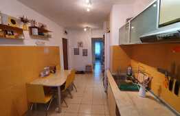 Apartament 3 camere, decomandat, garaj, 67 mp, Zona BIG