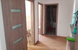 Apartament la cheie, etaj 1, decomandat, parcare cu CF ! Zona Centrala!