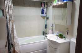 Apartament la cheie, etaj 1, decomandat, parcare cu CF ! Zona Centrala!