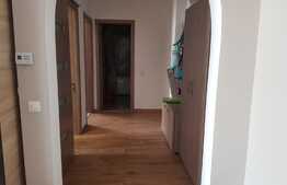 Apartament la cheie, etaj 1, decomandat, parcare cu CF ! Zona Centrala!