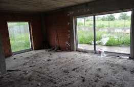 Casa individuala de vanzare, 162 mp, 474 mp teren, Chinteni