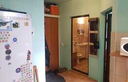 Apartament 2 camere, decomandat, 49mp, balcon, loc parcare! Zona strazii Sesul de Sus!