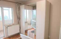 Apartament 3 camere, 65 mp, decomandat, etaj intermediar, garaj, zona Nicolae Titulescu