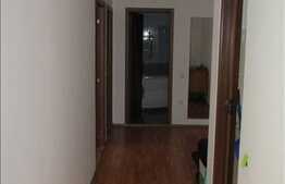 De vanzare 3 camere, decomandat, 68 mp, zona strazii Eroilor!