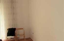 De vanzare 3 camere, decomandat, 68 mp, zona strazii Eroilor!