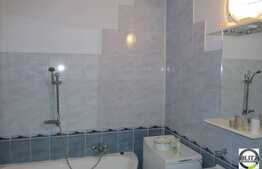 De vanzare 3 camere, decomandat, 68 mp, zona strazii Eroilor!