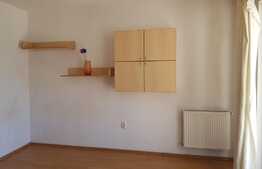 Garsoniera 34mp, etaj intermediar, parcare cu CF! Zona strazii Eroilor!