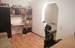 Casa pentru 2 familii, 117mp + 86 mp utili, teren 620 mp, zona Gara