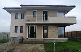 Casa de vânzare in Dezmir, 130 mp utili, 420 mp teren, panorama deosebita