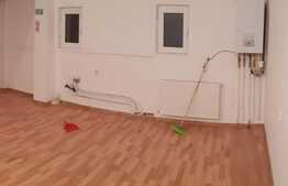 Spatiu de birou, 35 mp, acces din strada