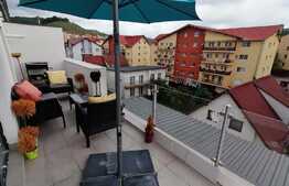 Apartament spatios, terasa de 13 mp, parcare, zona strazii Eroilor!