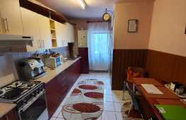 Apartament cu 3 camere si garaj in Apahida