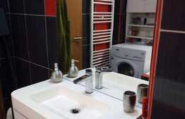 Apartament 3 camere, zona strazii Edgar Quinet