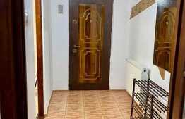 Apartament cu 2 camere, decomandat, 40 mp, in zona strazii Rovine