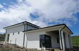 Casa de vanzare in Campenesti, 150 mp utili, 623 mp teren