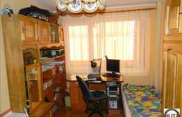 Inchiriere 3 camere, decomandat, 75mp, zona Hotel Royal