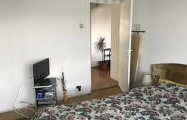 Apartament de vanzare, 2 camere, cu garaj!