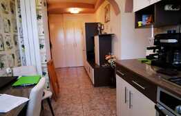 Apartament cu 2 camere decomandate, la cheie