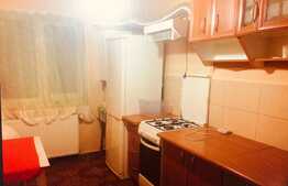 1 camera, 30 mp, zona strazii Sesul de Sus