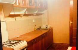 1 camera, 30 mp, zona strazii Sesul de Sus