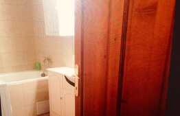 1 camera, 30 mp, zona strazii Sesul de Sus