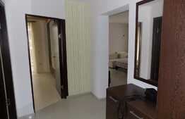  OPORTUNITATE! 2 camere, 50 mp, 3 balcoane, zona strazii Eroilor!