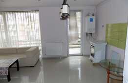  OPORTUNITATE! 2 camere, 50 mp, 3 balcoane, zona strazii Eroilor!