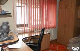 Apartament cu 3 camere la pret foarte bun!