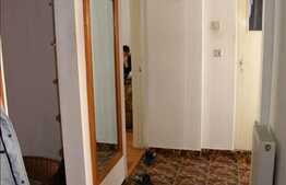 Apartament cu 3 camere la pret foarte bun!