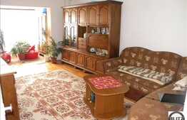 Apartament cu 3 camere la pret foarte bun!