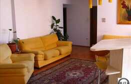 Apartament spatios in Marasti!