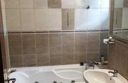 Apartament 3 camere, decomandat, 67 mp, Zona Aurel Vlaicu