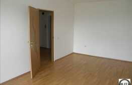 Apartament cu 2 camere, partial mobilat, loc de parcare inclus,