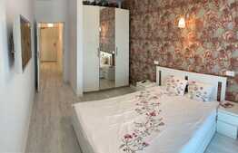 Apartament 2 camere, decomandat 54 mp, parcare, zona Vivo