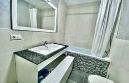 Apartament 3 camere, decomandat, modern, 58 mp, loc de parcare, zona Vivo