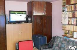 Vanzare 2 camere decomandate in zona Billa, boxa pentru depozitare inclusa