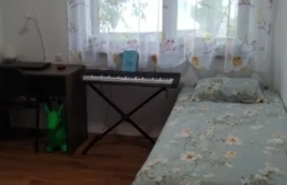 Apartament 3 camere, decomandat, parcare, terasa si gradina