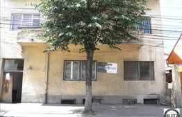 P-ta Mihai Viteazu. Pentru Cabinet, Salon, Sediu De Firma !. Vad si Trafic !