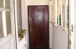 P-ta Mihai Viteazu. Pentru Cabinet, Salon, Sediu De Firma !. Vad si Trafic !