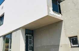 De vanzare casa tip duplex, 113 mp utili , 285 mp teren , panorama deosebita