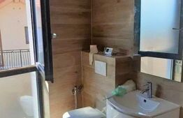 Casa individuala de vanzare, finisata si mobilata, 145 mp utili, 293 mp teren