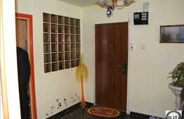 3 camere, 67 mp, balcon, parcare, boxa, zona Nora