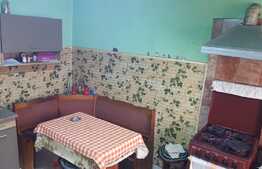 Casa renovabila/demolabila, 112 mp, teren 462 mp, zona strazii Oasului